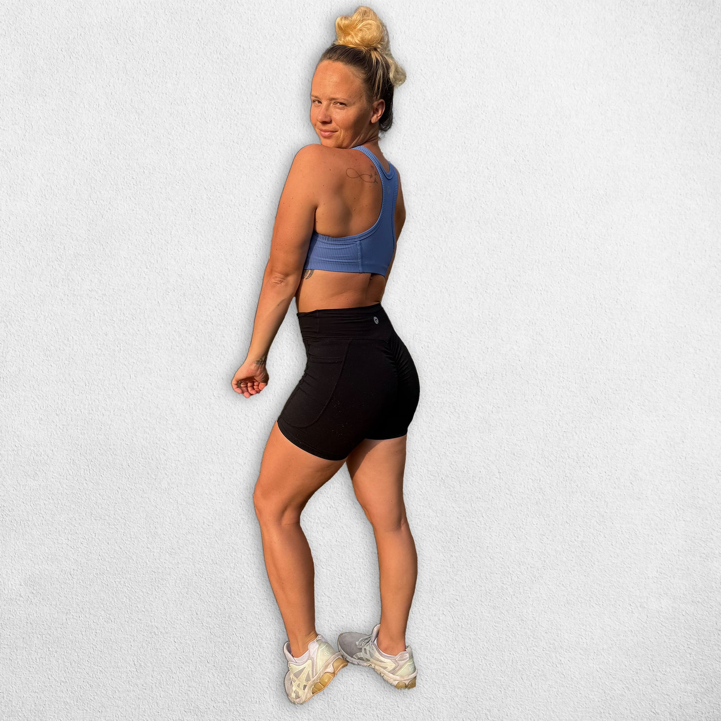 BOOTY BUILDER