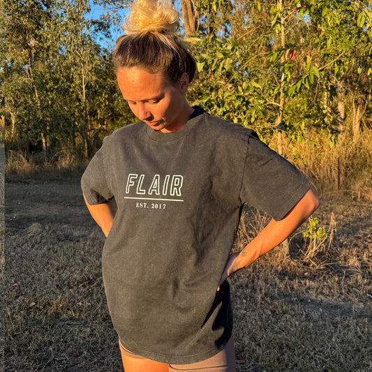 "OG FLAIR" WOMENS STONEWASH HEAVY TEE